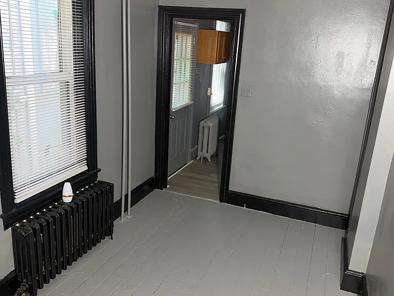 762 N 6th St — Photo 10