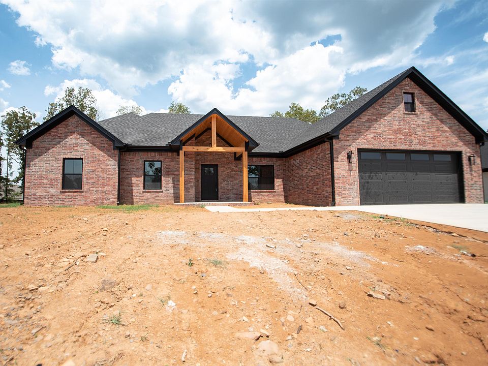 1st image of 175 Hayden Dr