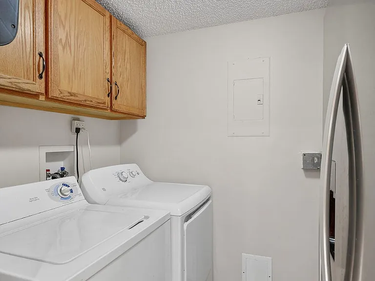 511 Shady Pine Way #D2 — Photo 21