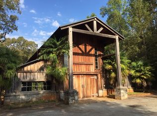 527 Memorial Dr, Nicholson, GA 30565