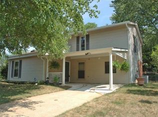 4101 Hamlin Ave, Chantilly, VA 20151