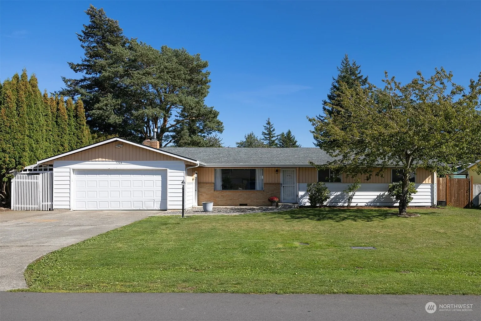 5306 Belfern Drive photo 1