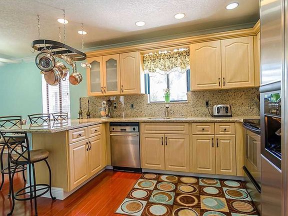 4th image of 15720 N Wind Cir