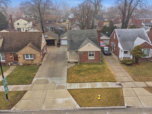 2nd image of 2145 Vernier Rd