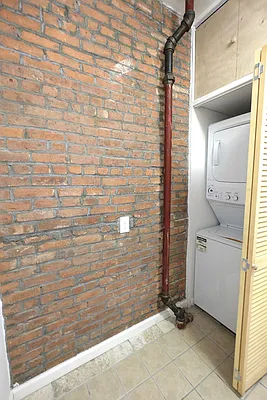 Rented by Keller Williams NYC | media 22