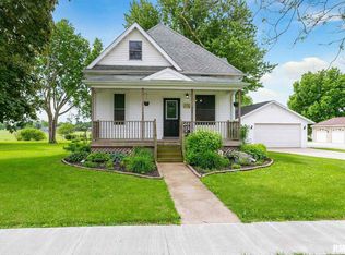 210 E South St, Cambridge, IL 61238