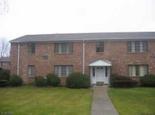 101 Troy Dr APT A, Springfield, NJ 07081