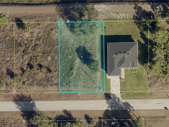 1171 Ebers St E, Lehigh Acres, FL 33974
