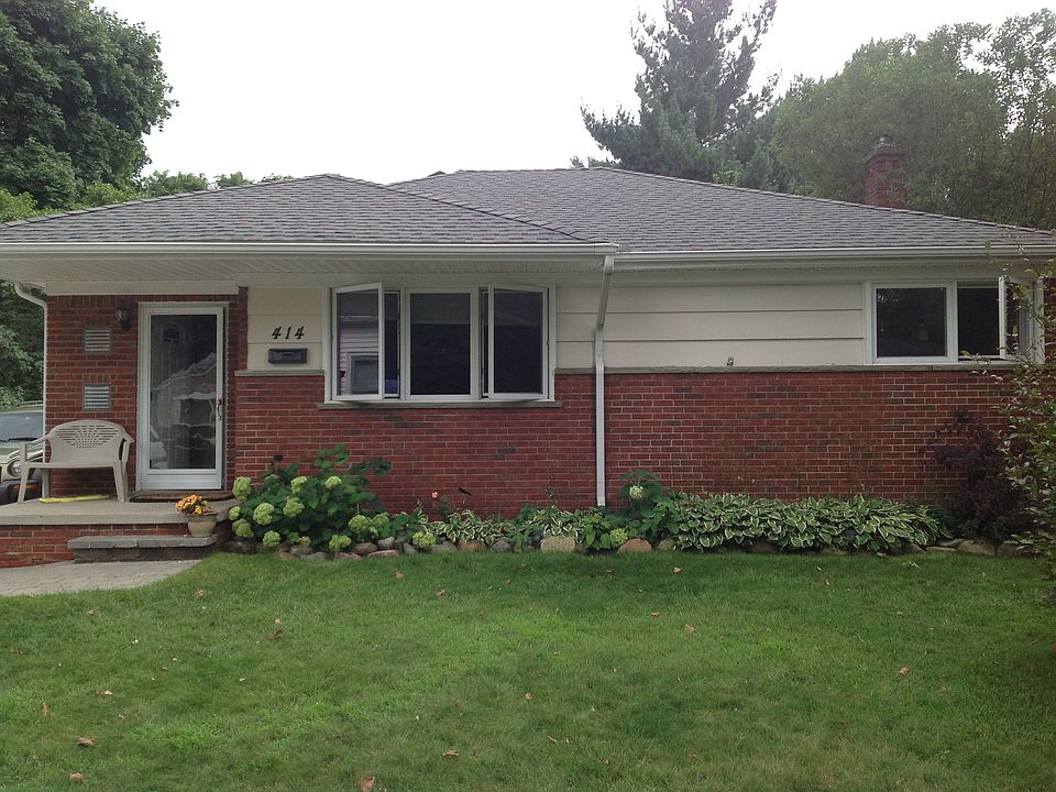 2nd image of 414 Bauman Ave