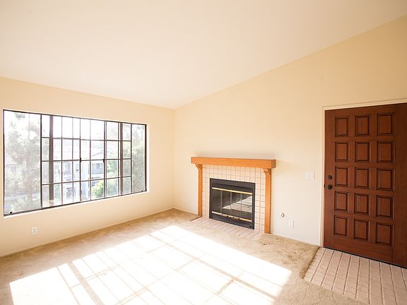 5th image of 7624 Palmilla Dr Unit 83
