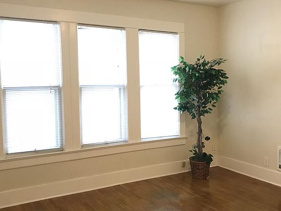 2nd image of 605 Federal Ave E APT 3