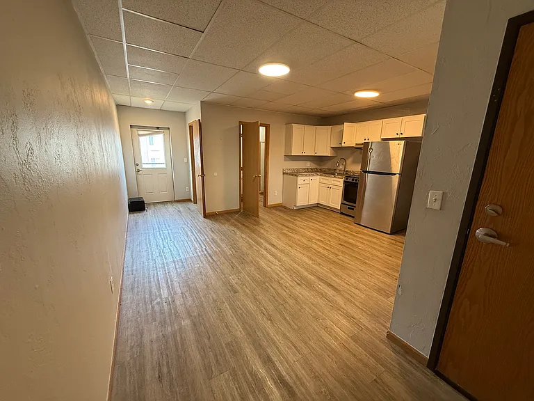 810 Mandeville Ln #1 — Photo 22