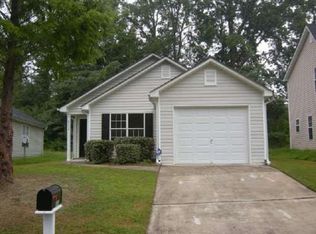 8334 Ramblin Ct, Douglasville, GA 30134