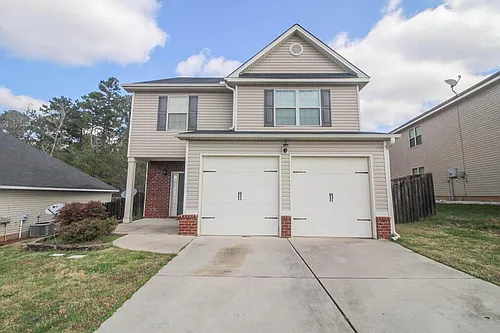 458 Lory Ln Photo 1