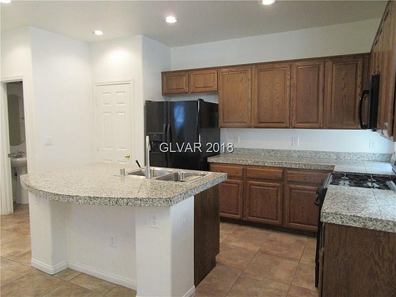 4th image of 6197 Glimmering Light Ave #0