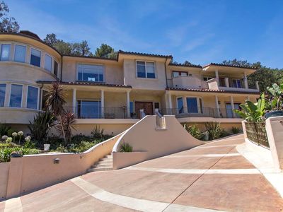 3373 Coldwater Canyon Ave, Studio City, CA, 91604