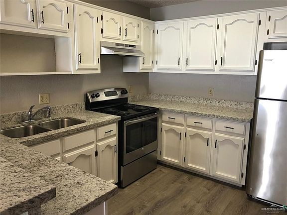 2nd image of 2817 N 31st St