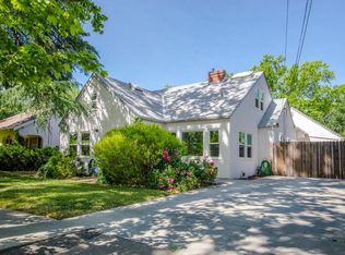 922 3rd St, Woodland, CA 95695
