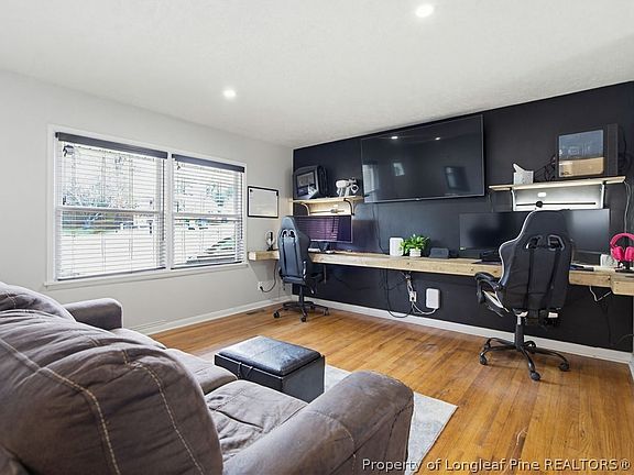 4th image of 4935 Catalpa Cir