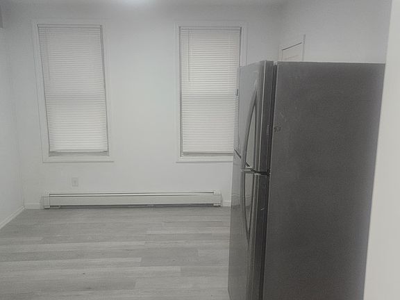 5th image of 90-18 Park Ln S #2