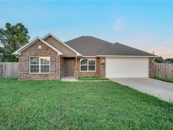2208 Carson Cir, Gentry, AR 72734