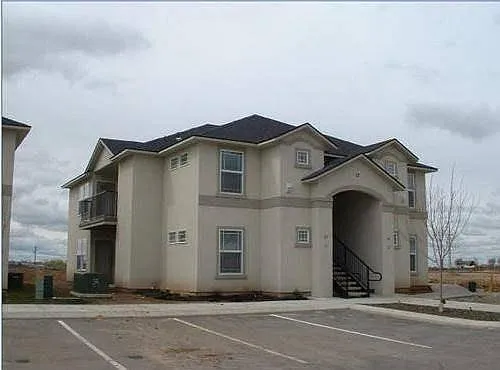 1805 E Overland Rd Photo 1
