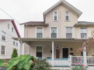 858 Summit Grove Ave, Bryn Mawr, PA 19010