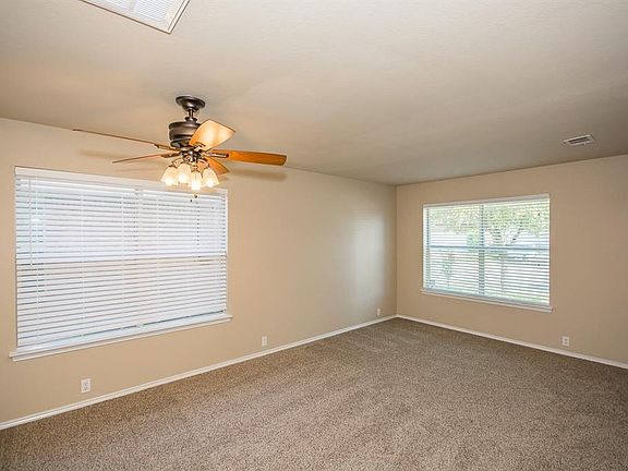 4th image of 8429 Minturn Dr