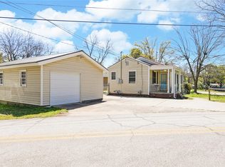 749 Benson St, Hartwell, GA 30643