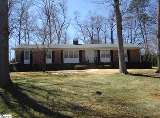 419 Leyswood Dr, Greenville, SC 29615