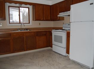 42 Sprague St, Manchester, NH 03103