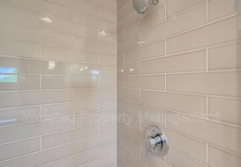 2332 Decatur St #3 — Photo 19