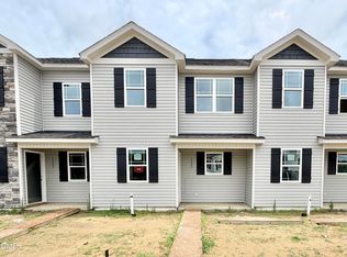 1202 Brookrun Dr, Oxford, NC 27565