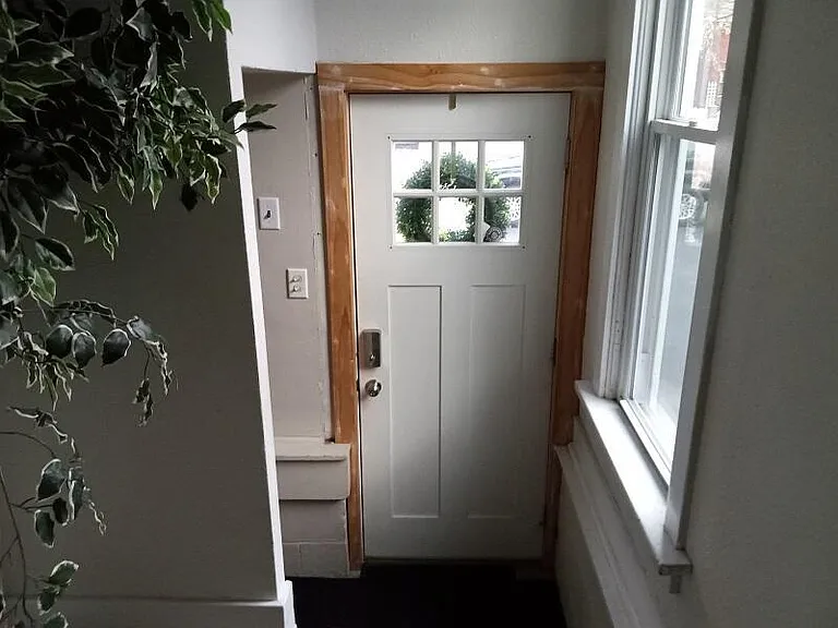 304 S Silver Lake St #A — Photo 25