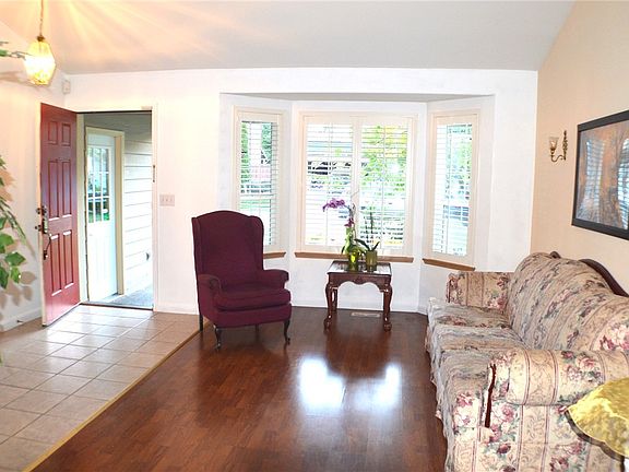 2nd image of 14125 80th Avenue Ct E