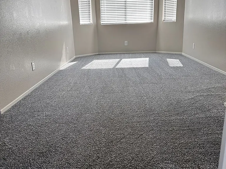 126 Elegante Way — Photo 15