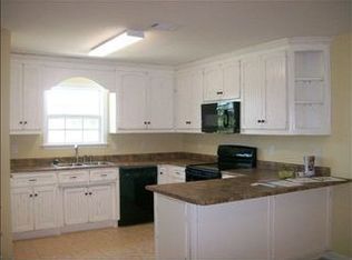 44 Waterlily Way, Lakeland, GA 31635