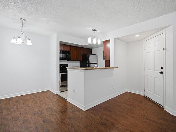 4th image of 5160 Conroy Rd #11