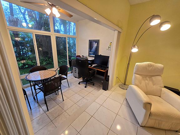 3rd image of 5084 Rose Hill Drive #1103