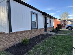 5436 College Ave, Kansas City, MO 64130