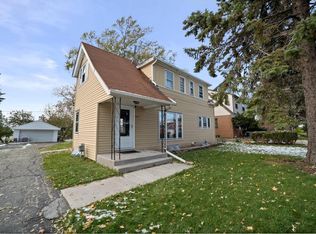 4517 S Kansas Ave, Saint Francis, WI 53235