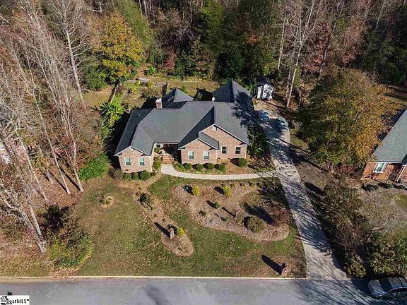 2nd image of 30 Weybridge Ct
