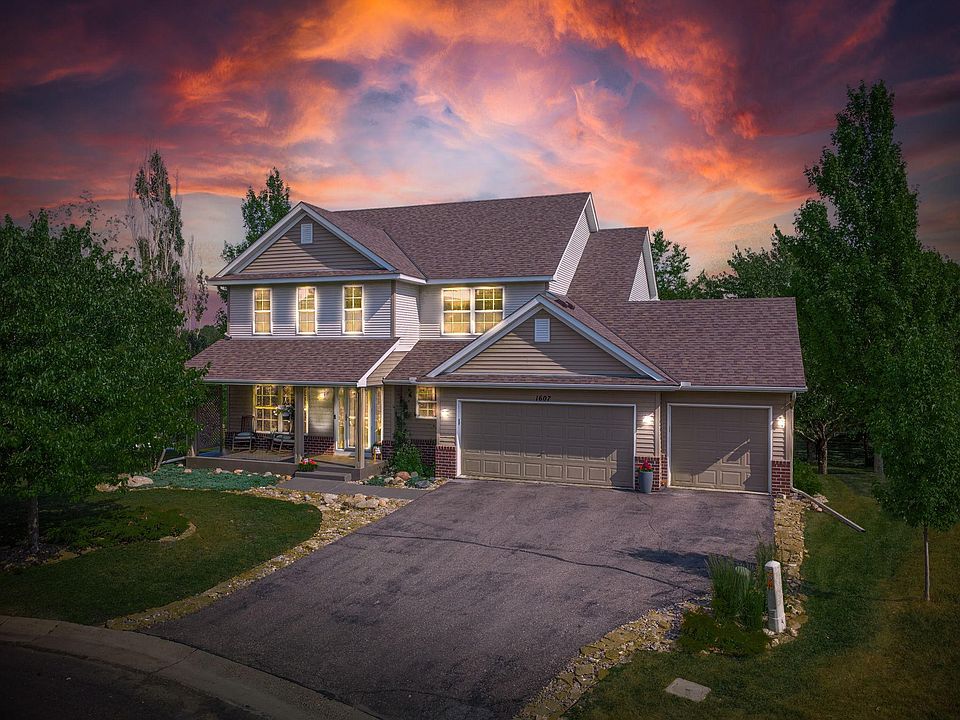 1st image of 1607 Knoll Ct