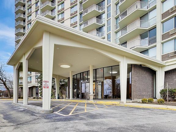 2nd image of 40 N Tower Rd APT 4F