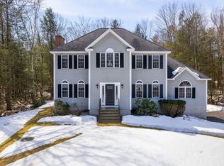 51 Fiddlehead Ln, Chester, NH 03036