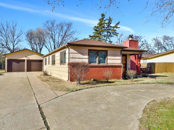 837 N Illinois Ave, Wichita, KS 67203