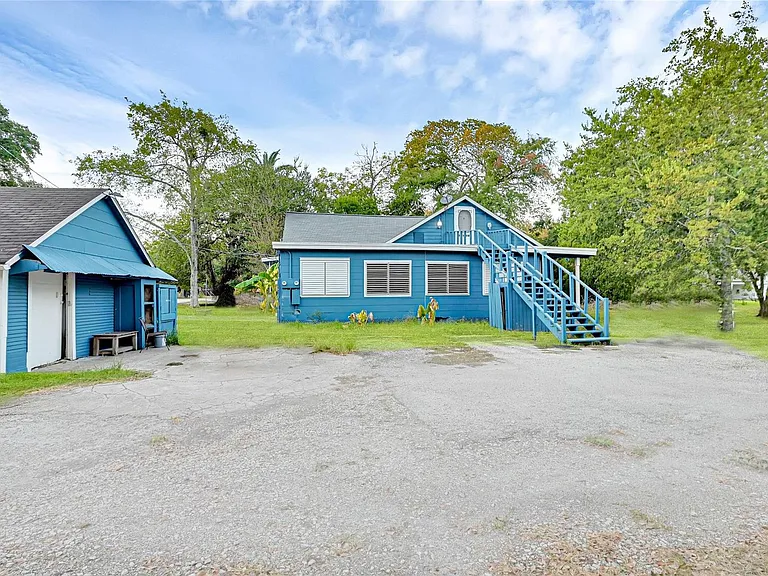310 N Rock Island St — Photo 16
