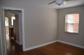 3rd image of 3945 Millsbrae Ave APT B