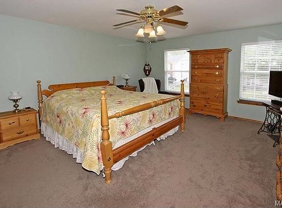 4th image of 2736 Towne Oaks Dr