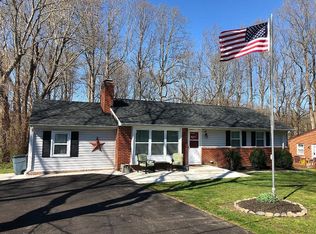 15 Well St, Huntingtown, MD 20639